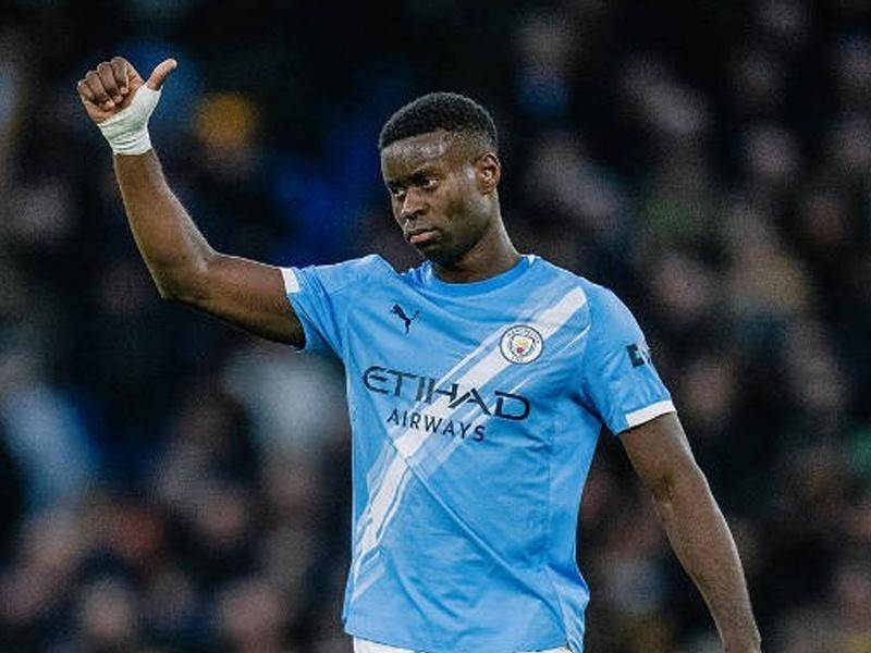 又一个冠军！对阵揭晓，阿森纳冲四冠，曼城力争三胜利物浦